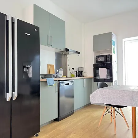 Les Arts 6 Sdb Privatif 2 Eme Etage Vendégház