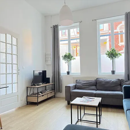 Vendégház Les Arts 6 Sdb Privatif 2 Eme Etage *