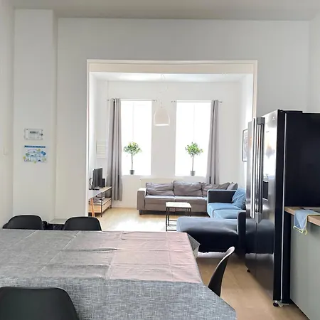 Vendégház Les Arts 6 Sdb Privatif 2 Eme Etage *