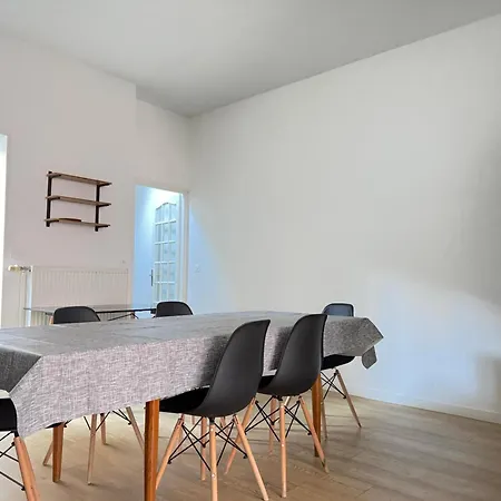 Les Arts 6 Sdb Privatif 2 Eme Etage Vendégház *