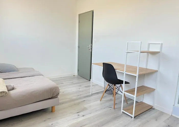 Les Arts 6 Sdb Privatif 2 Eme Etage Maison d'hôtes *